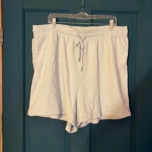 H&M sweat shorts baby blue